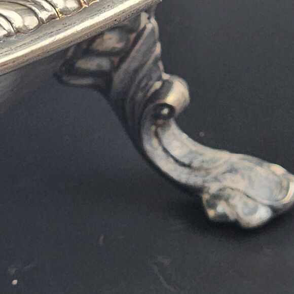 FB Rogers 1883 Footed Buffet Server w/ Lid 10.5" Silver-Plate Round VTG 1940s - Picture 8 of 16